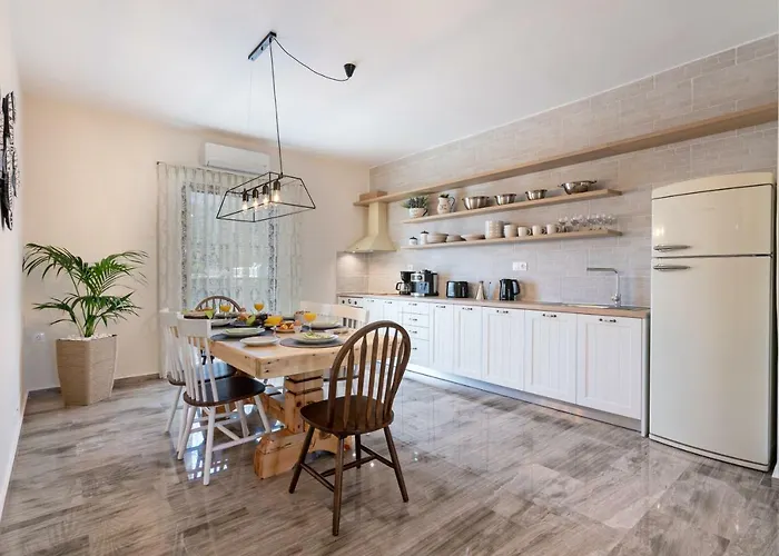 Plakias Family Apartment